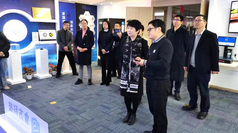 杭州市科协主席孙雍容到浙农科创园入驻企业考察
